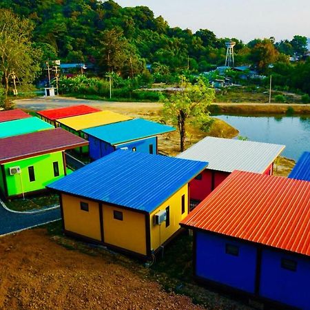 T-House@Siray Hotel Phuket Bagian luar foto