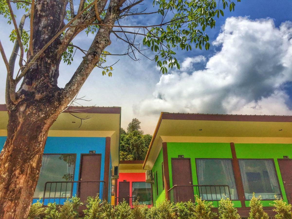 T-House@Siray Hotel Phuket Bagian luar foto