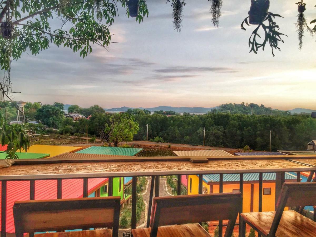 T-House@Siray Hotel Phuket Bagian luar foto