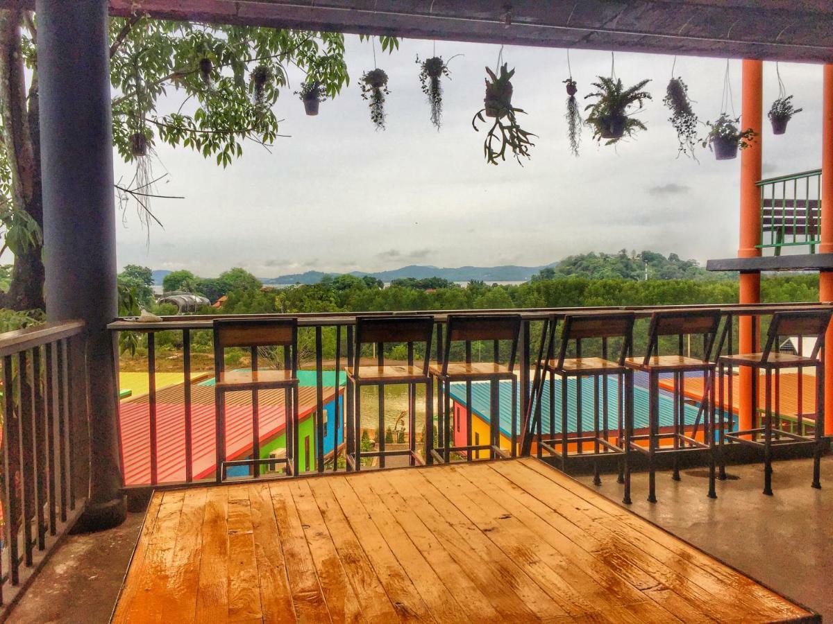 T-House@Siray Hotel Phuket Bagian luar foto